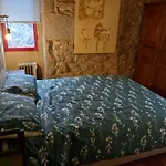 Δωμάτια σε οικογενειακή κατοικία A Casa De Florinda