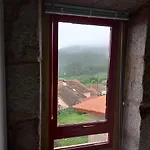 A Casa De Florinda Oia