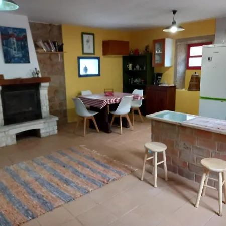 A Casa De Florinda Homestay *